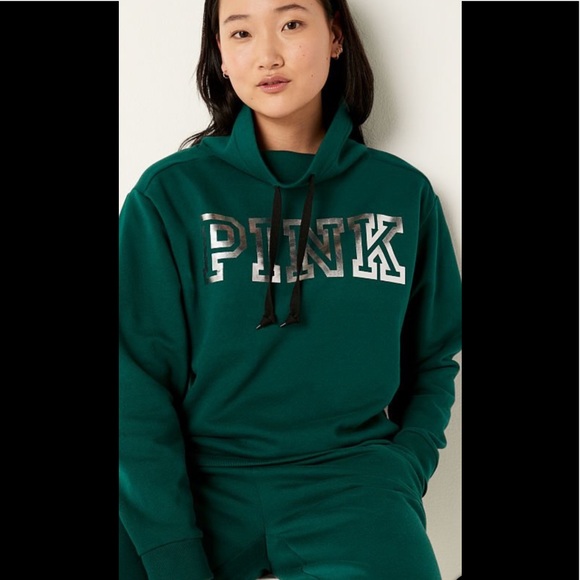 Victoria's Secret Tops - NWT Victoria Secret green sweatshirt size L